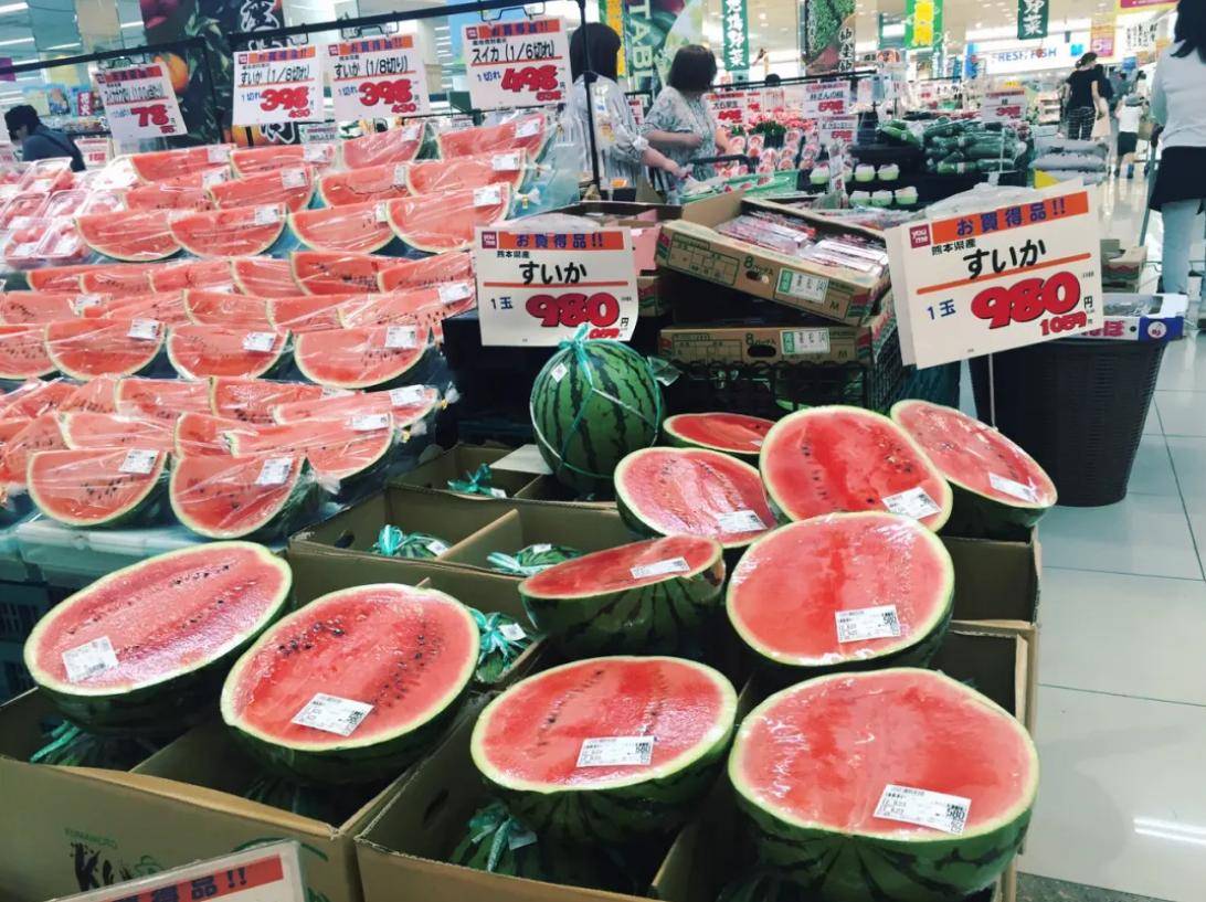 日本的西瓜卖的非常贵，为什么不进口中国的呢？